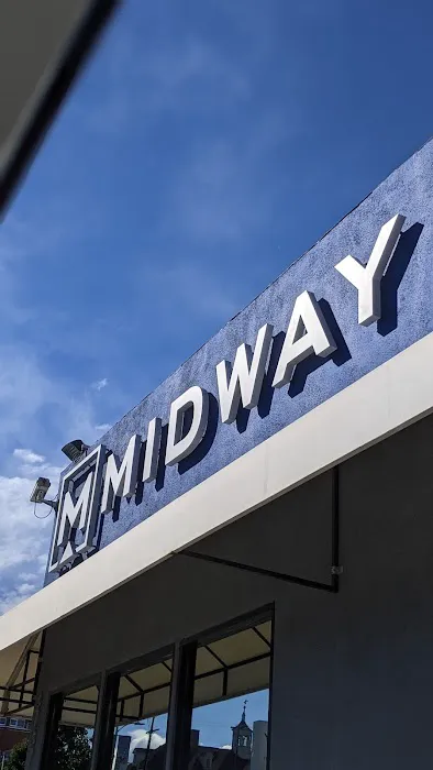 Midway Car Rental Hollywood Picture 2