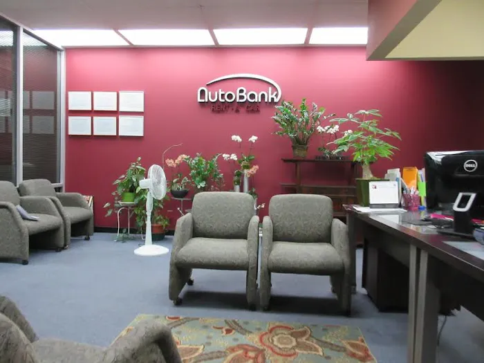 Citi rent car (mid wilshire) / Autobank rent car (Ktown) Picture 5