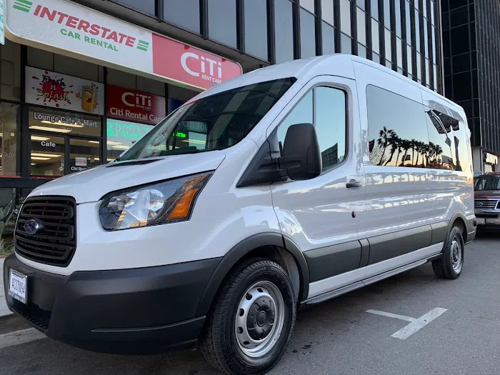 Citi rent car (mid wilshire) / Autobank rent car (Ktown) Picture 8