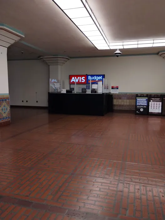 Avis Car Rental Picture 1