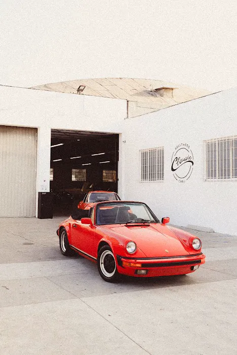 Hollywood Classic Cars Picture 6