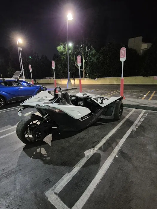 Prime Slingshot Car Rentals Los Angeles Picture 4