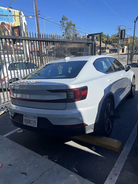 Hertz Car Rental - Los Angeles - Beverlyla Brea Hle Picture 8
