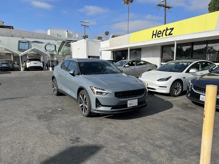 Hertz Car Rental - Los Angeles - Beverlyla Brea Hle Picture 7