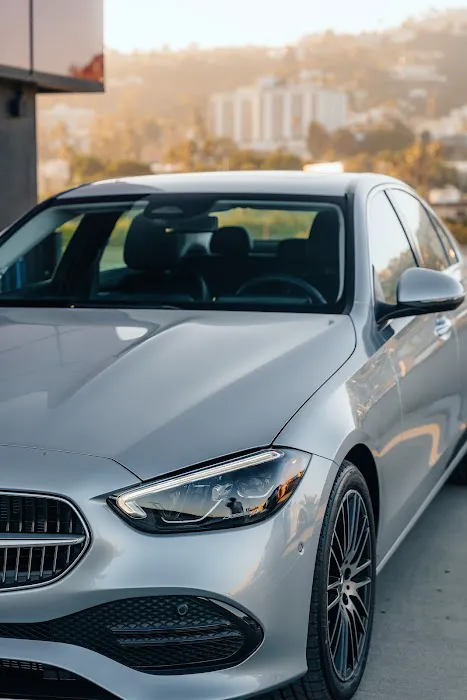 24Seven Rent A Car Picture 1