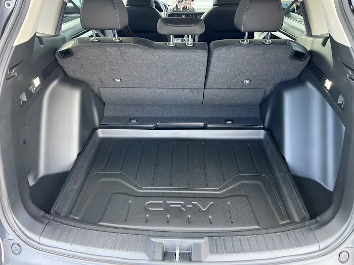 New Ktown Rental Car Picture 3