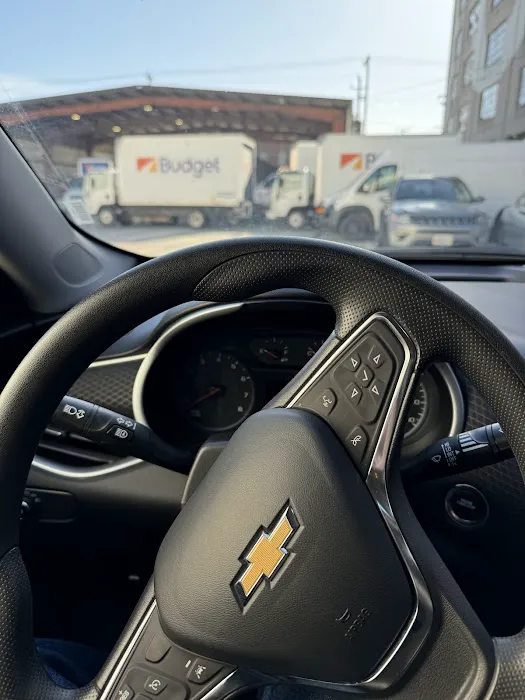 Budget Car Rental Picture 3