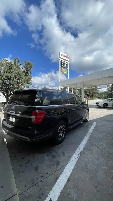 Avis Car Rental Picture 2