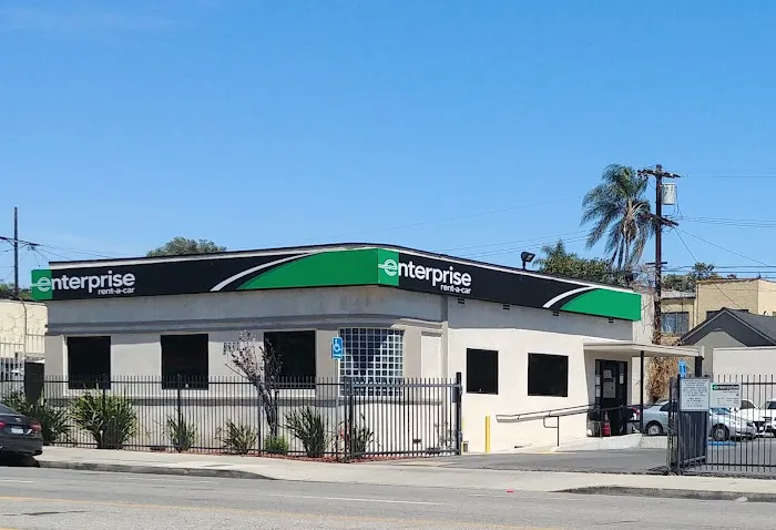 Enterprise Rent-A-Car Picture 4