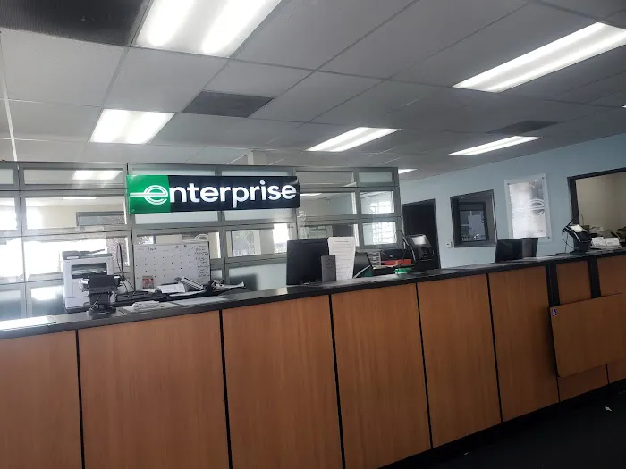 Enterprise Rent-A-Car Picture 3