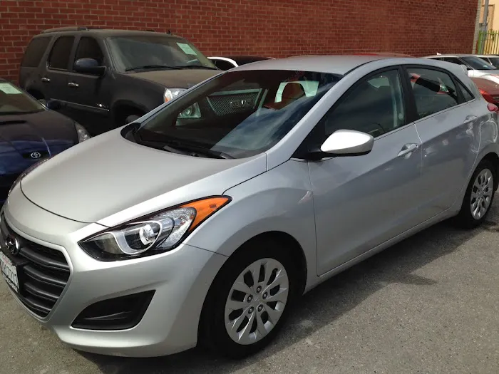 Pro Car Rentals,Inc Picture 9