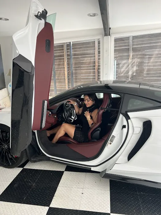Rodeo Exotic Car Rentals Picture 9