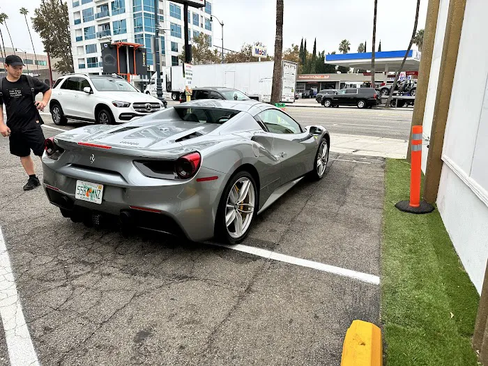 Rodeo Exotic Car Rentals Picture 10