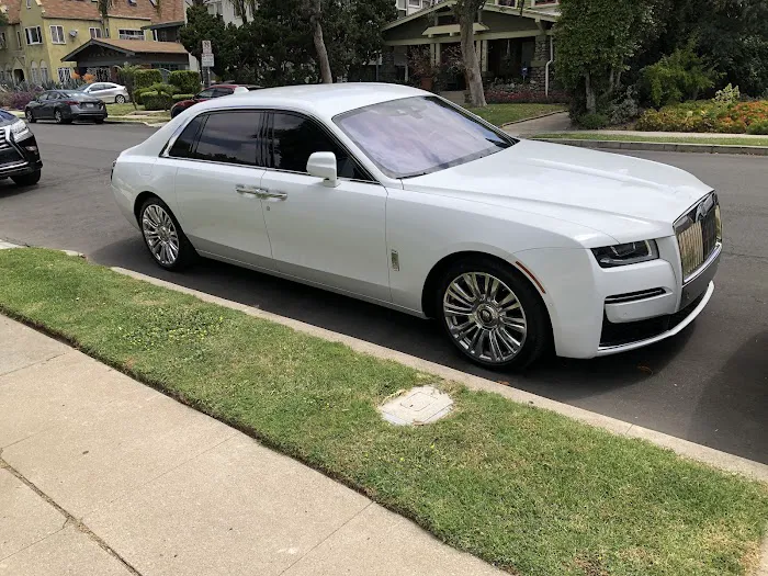 Royal Exotic Car Rental Picture 8