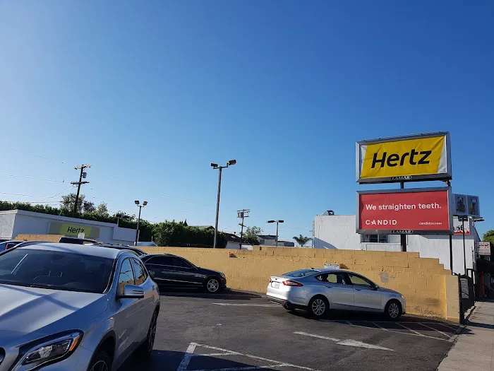 Hertz Car Rental - Los Angeles - N Lacienega Boulevard Picture 9
