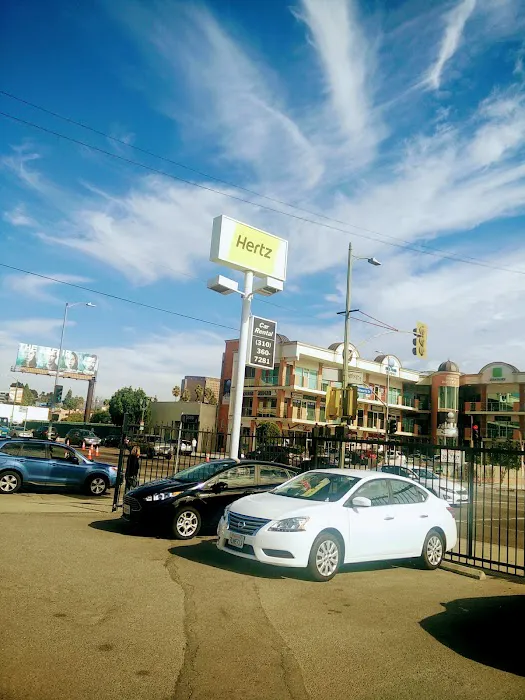 Hertz Car Rental - Los Angeles - S La Cienega Boulevard Picture 4