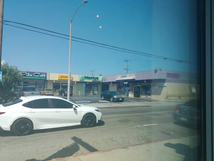Miles Car Rental Picture 6