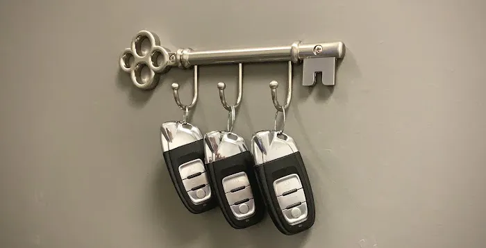 Redline Auto Rentals Picture 6