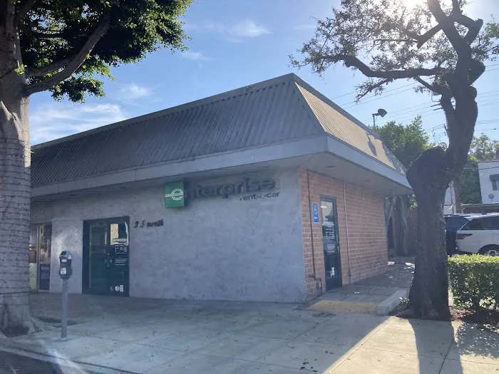 Enterprise Rent-A-Car Picture 7