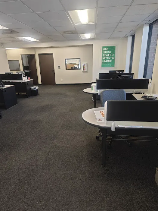 Enterprise Rent-A-Car Picture 6