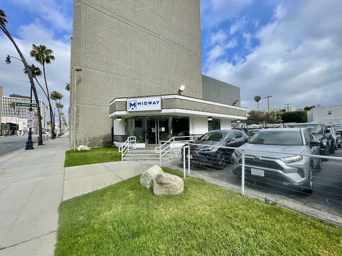 Midway Car Rental Beverly Hills Picture 10