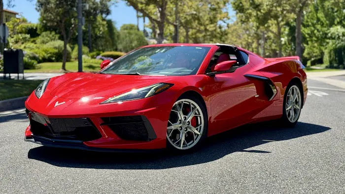 Nizo Luxury Car Rentals Picture 2