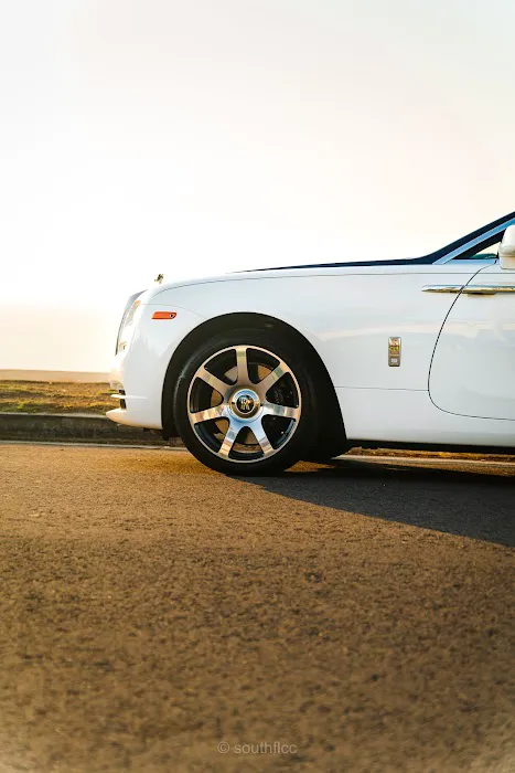 Premier Auto Rental Picture 9