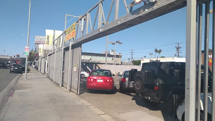 Hertz Car Rental - Los Angeles - Burton House Beverly Hills Picture 3