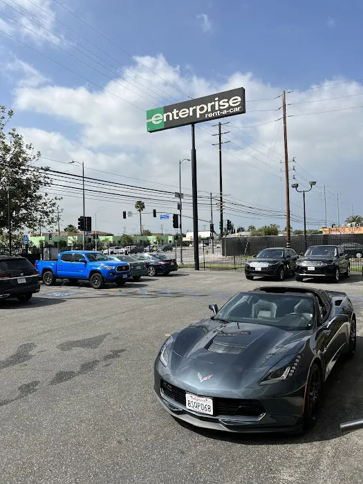 Enterprise Rent-A-Car Picture 2