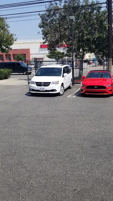 Enterprise Rent-A-Car Picture 6