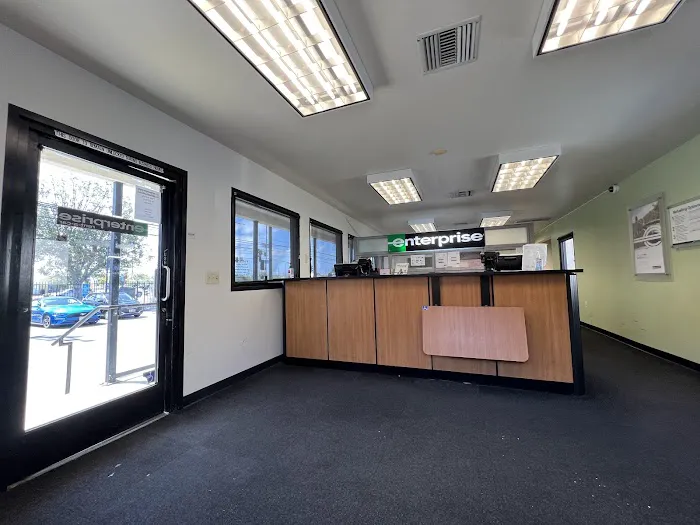 Enterprise Rent-A-Car Picture 3