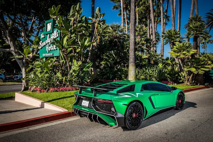 Beverly Hills Car Rental Picture 6