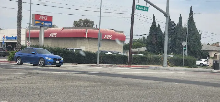 Avis Car Rental Picture 7
