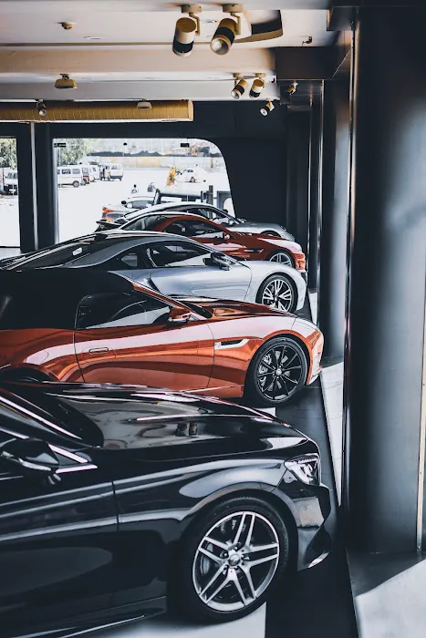 Legacy Car Rental Picture 4