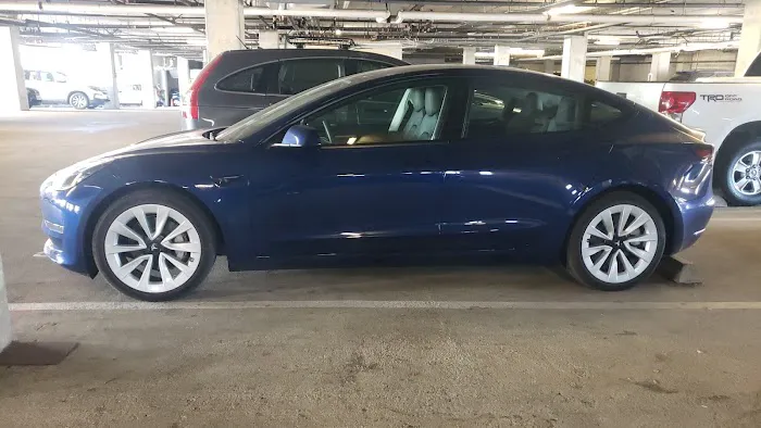 Uber Car Rentals by Hertz Picture 9