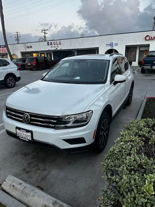Eagle Car Rental Picture 6