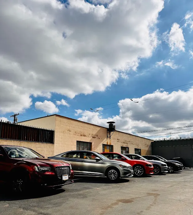 Car X Rental Picture 3