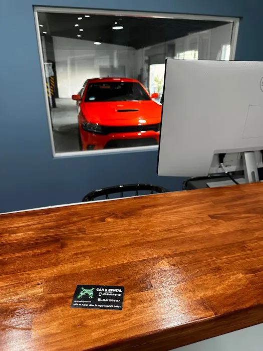 Car X Rental Picture 7