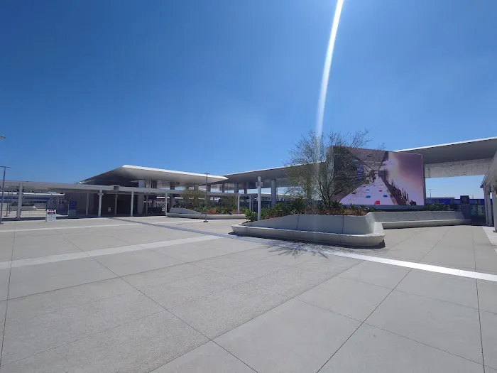 LAX Rental Car Center Picture 1
