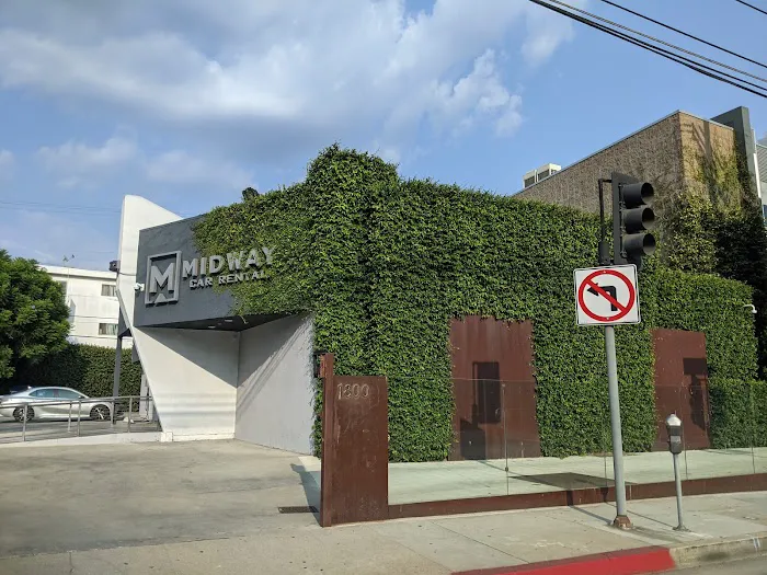 Midway Car Rental Los Angeles West LA Picture 1