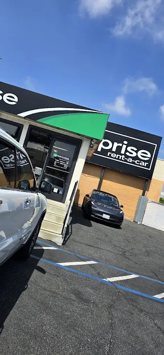 Enterprise Rent-A-Car Picture 7