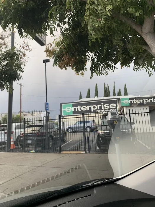 Enterprise Rent-A-Car Picture 3