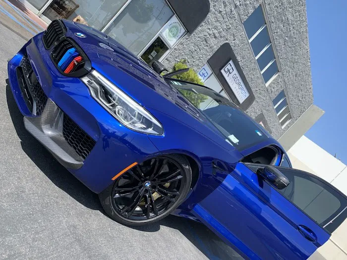 Black & Blue Luxury Sport Rentals Inc Picture 5