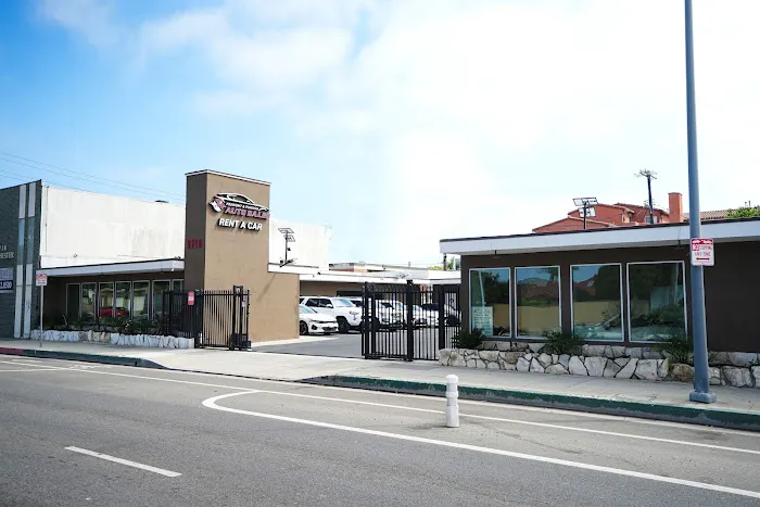 Fremont & Purdon Rent A Car LLC Picture 2