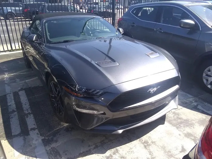 Enterprise Rent-A-Car Picture 1
