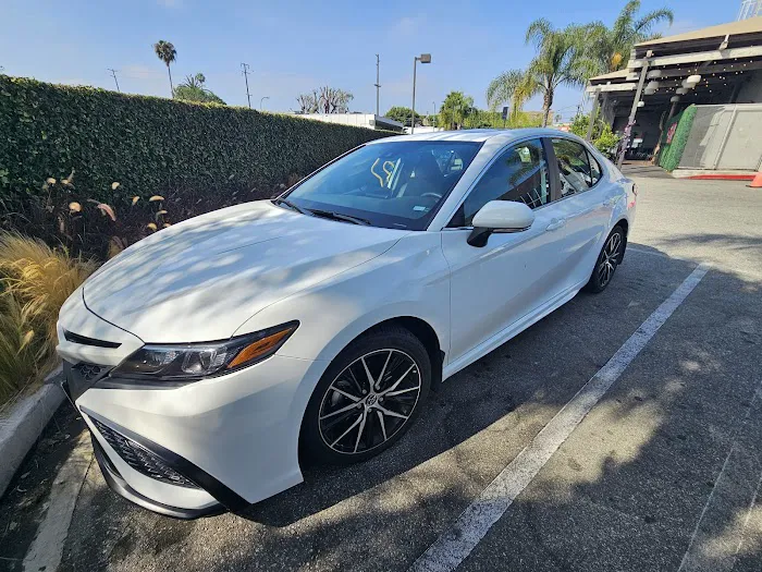 Enterprise Rent-A-Car Picture 8