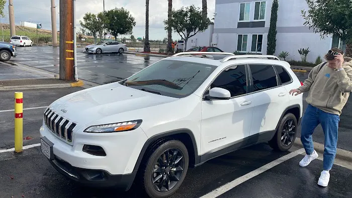 Malibu Car Rental LLC Picture 9