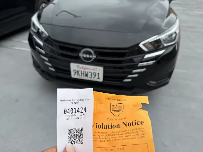 NU Auto Rental Picture 4