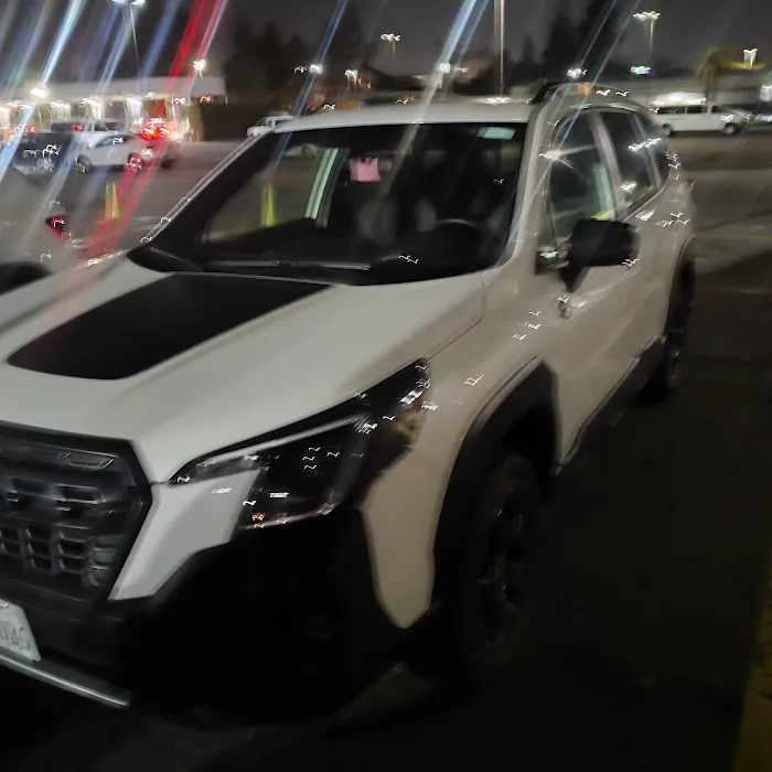 Dollar Car Rental - Dsh Lax Marriott Hotel Picture 4