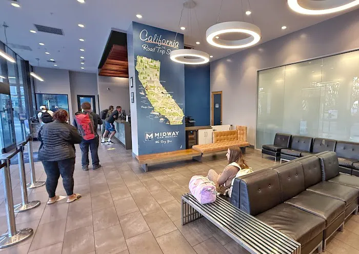 Midway Car Rental LAX Picture 1